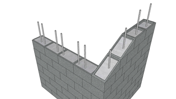 Při výstavbě obvodových zdí budoucího sklepa musí být zabetonována po vnějším obvodu svislá armatura cca po 200 mm o průměru 12 mm.